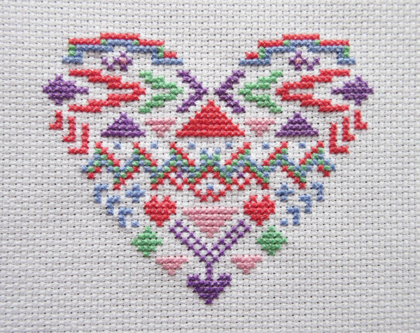 Aztec Heart cross stitch pattern
